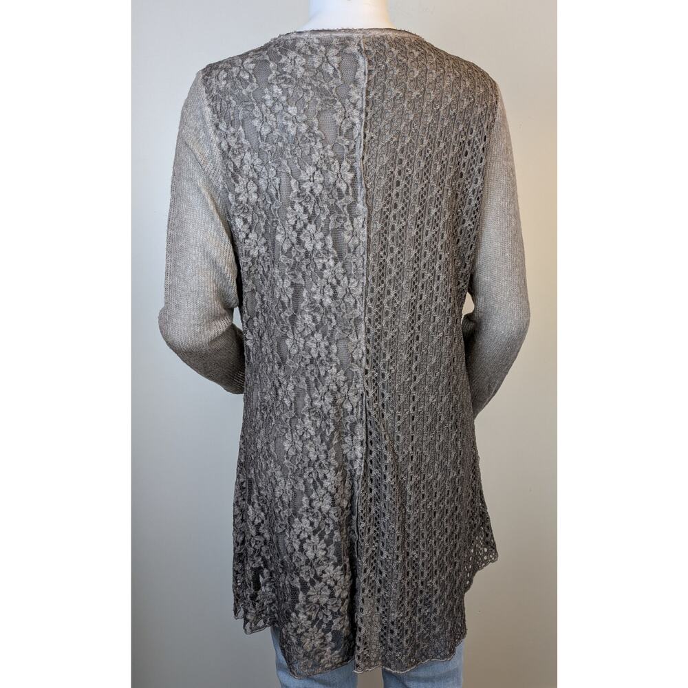 The Pyramid Collection Tunic Top Large Gray Lace Patchwork Boho Ruffled Flowy - Picture 7 of 12